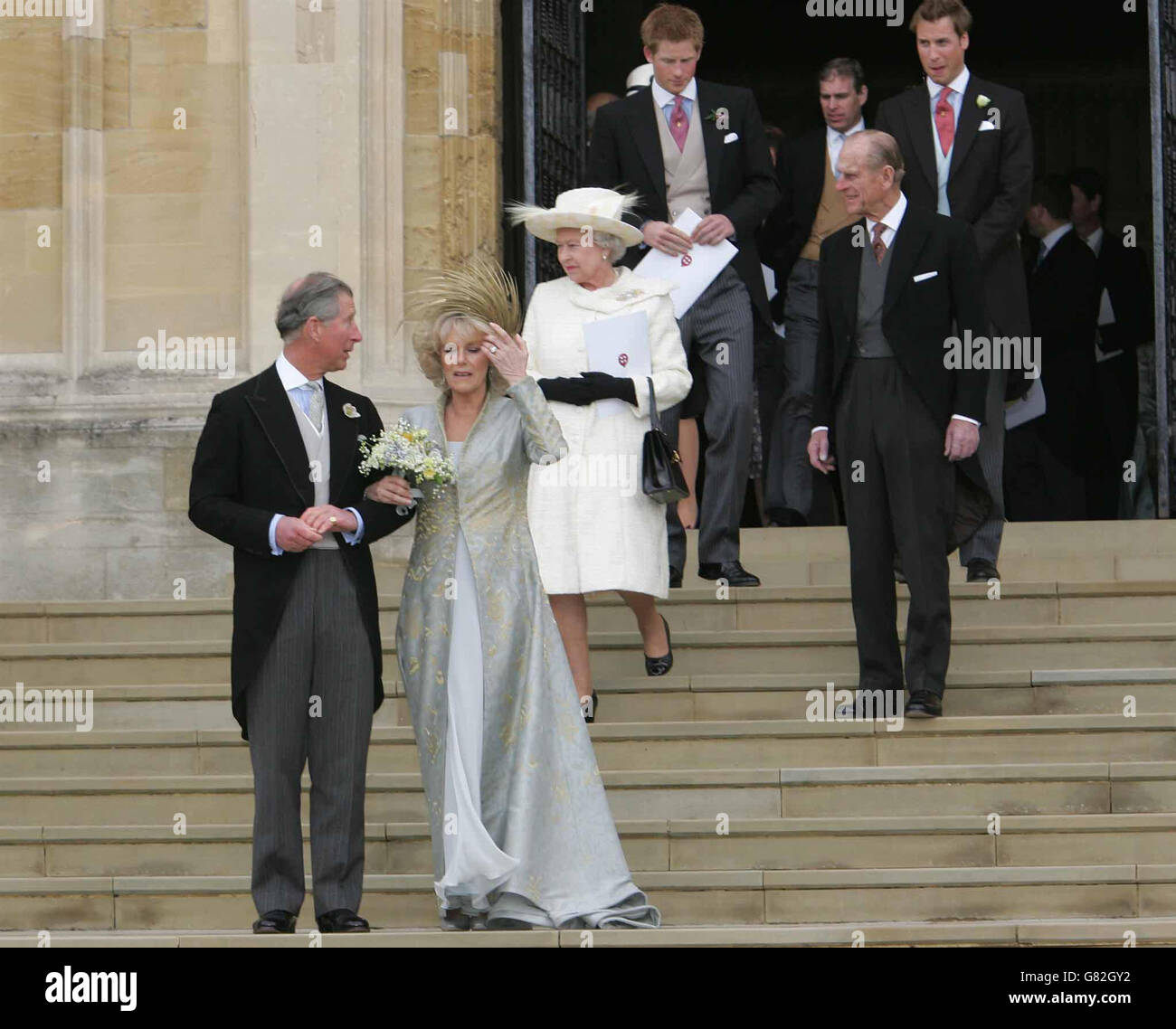 Royal Wedding - Matrimonio del principe Carlo e Camilla Parker Bowles - Servizio di preghiera e di dedizione - alla cappella di San Giorgio Foto Stock