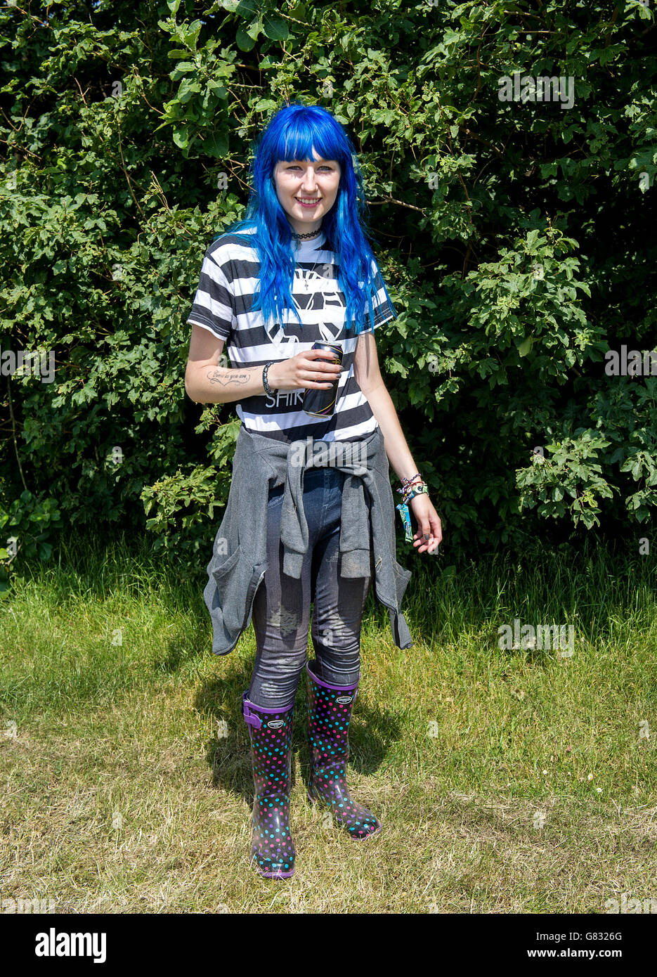 Scarica Festival 2015 - giorno uno - Donington Park. Festival Goers il giorno 1 del festival Download il 12 2015 giugno a Donnington Park, Regno Unito Foto Stock