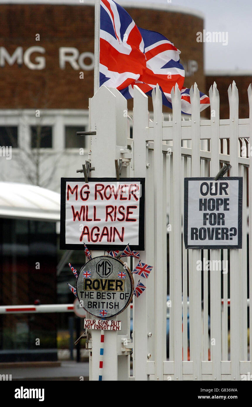 CRISI DI MG Rover - impianto di Longbridge. Sentimenti puntati ai cancelli di MG Rover. Foto Stock