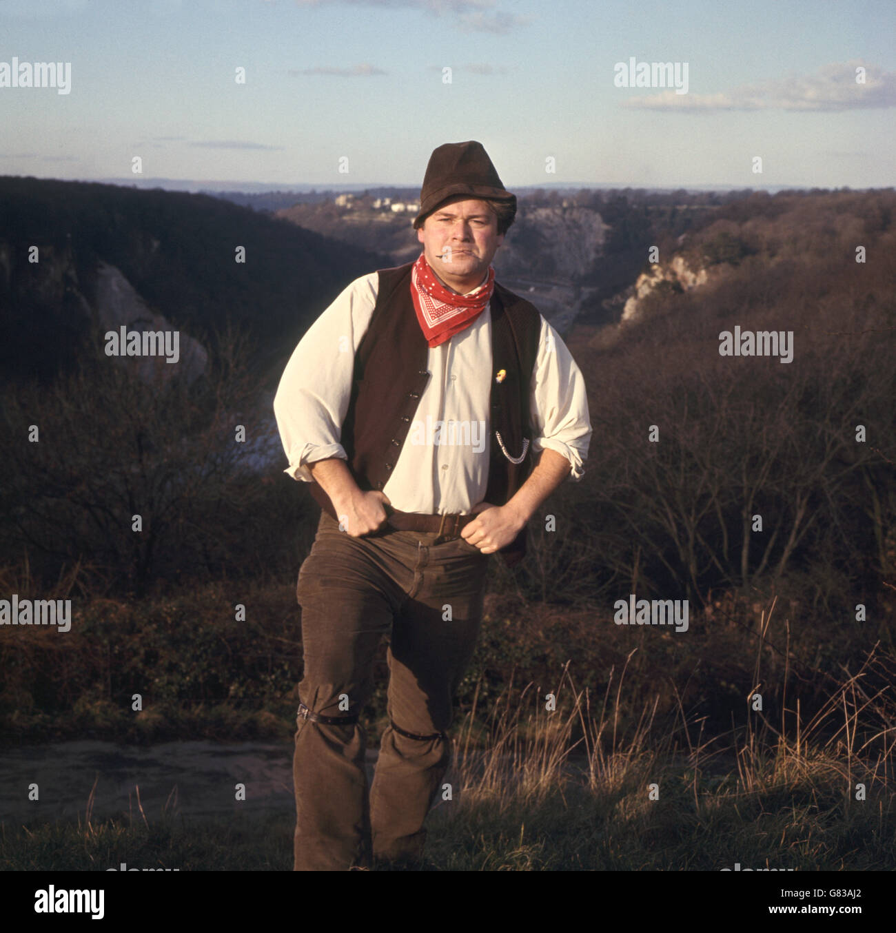 Adge (Alan John) Cutler, scrittore nato nel somerset e cantante di West Country Songs, raffigurato a Bristol. Fondò i Wurzels, la band del somerset. Foto Stock