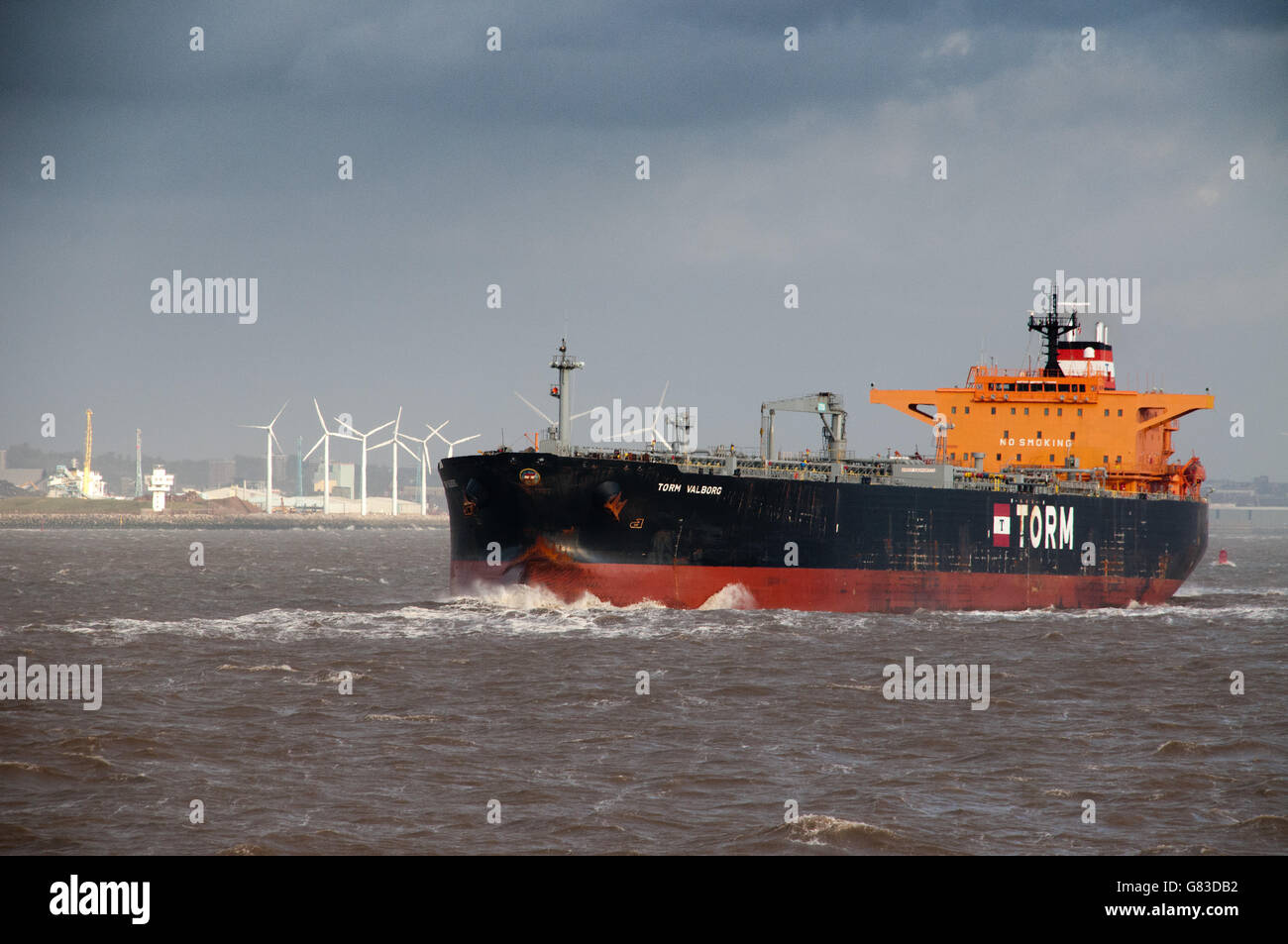 La Storm petrolio greggio tanker Storm Valborg lasciando il Mersey Foto Stock