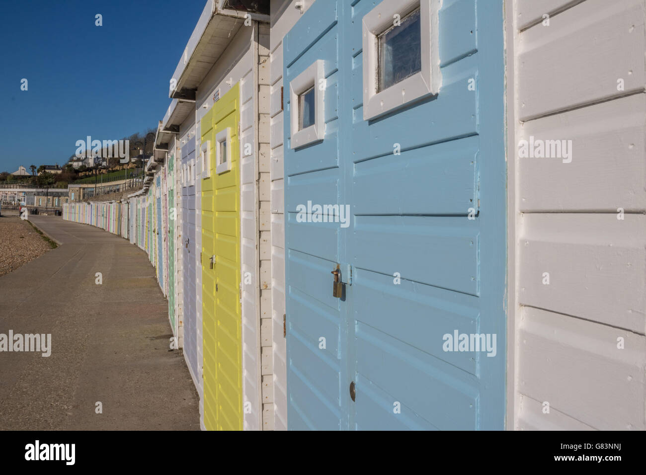 Inghilterra Dorset Lyme Regis cabine sulla spiaggia, Adrian Baker Foto Stock