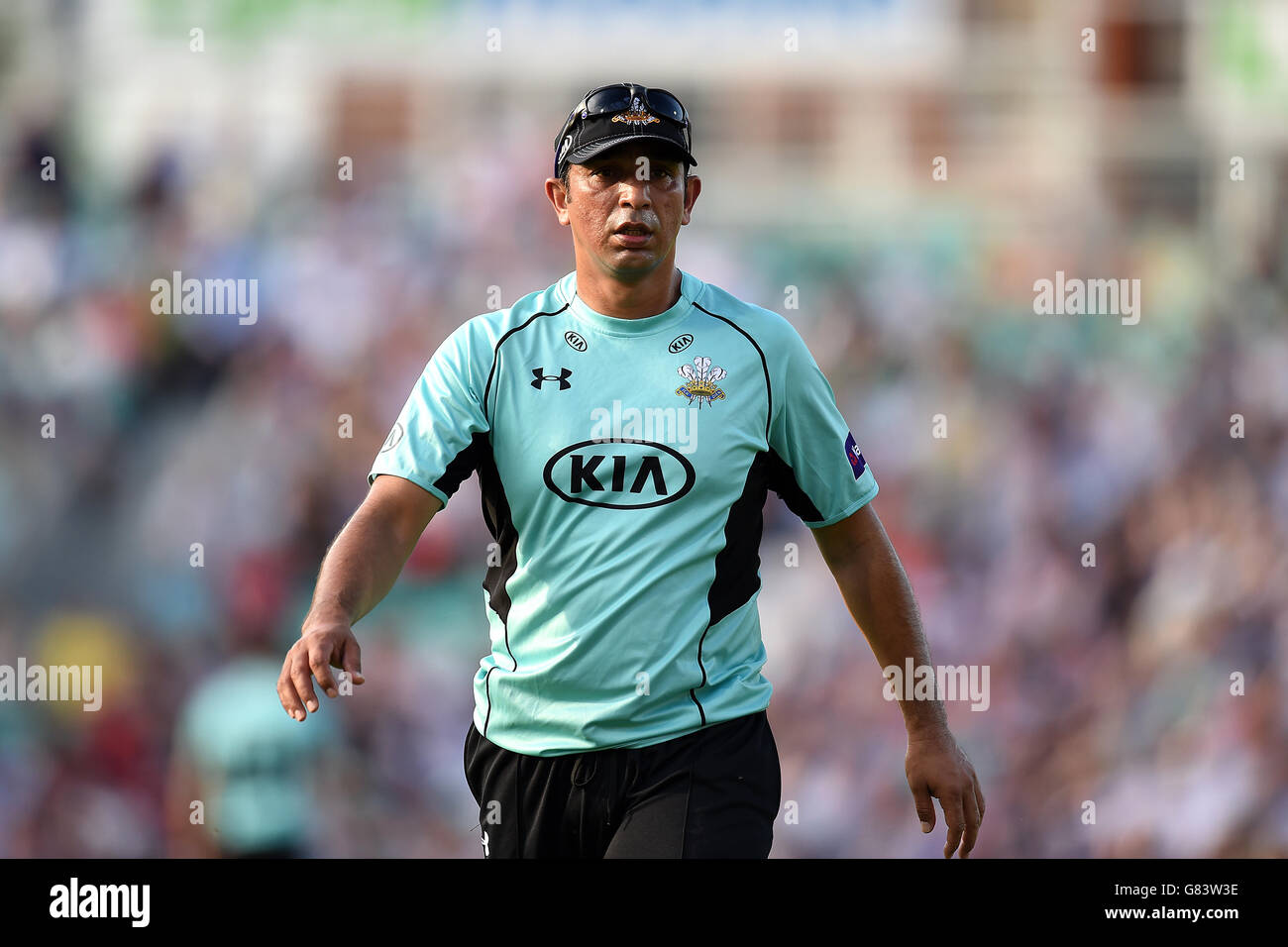 Cricket - NatWest t20 Blast - Southern Division - Surrey v Gloucestershire - Kia Oval. Azhar Mahmood, Surrey Foto Stock