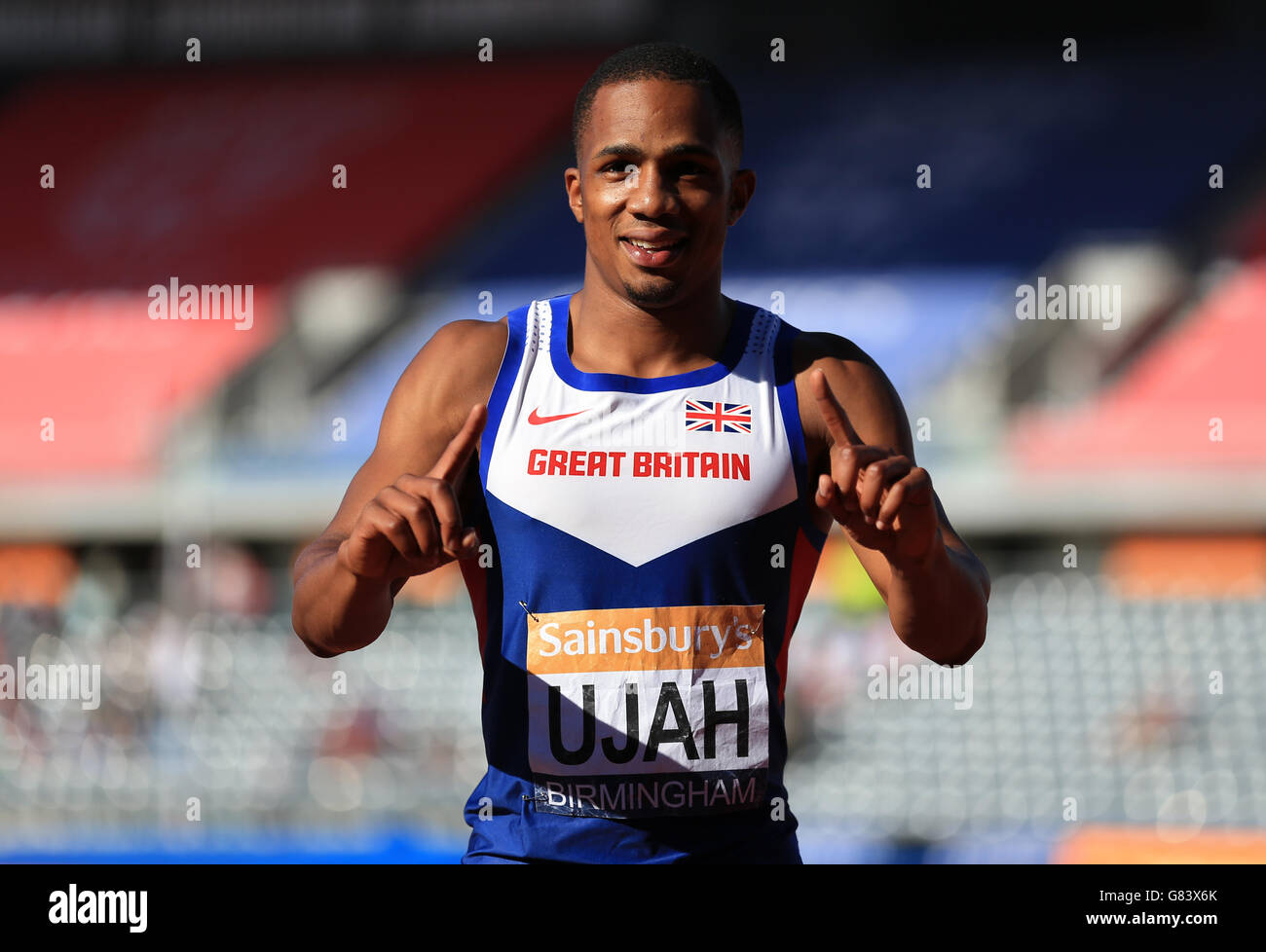 Atletica - 2015 Sainsbury's British Championships - Day Three - Alexander Stadium. Chijindu Utah (Enfield) festeggia dopo aver vinto la finale Men's 100 meters Foto Stock