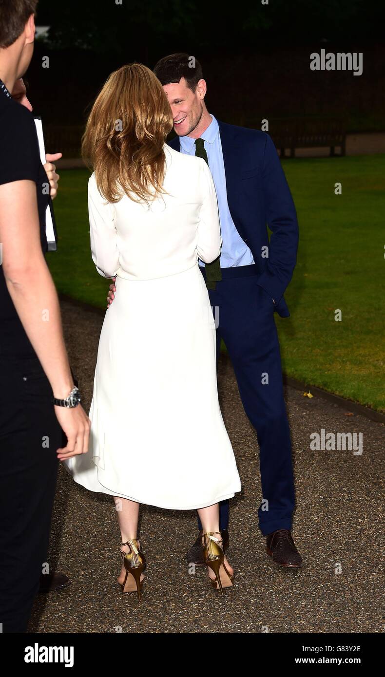 Lily James e Matt Smith frequentano un pre-Wimbledon Party ospitato da Vogue e Ralph Lauren al Kensington Palace Orangery, Londra. Foto Stock