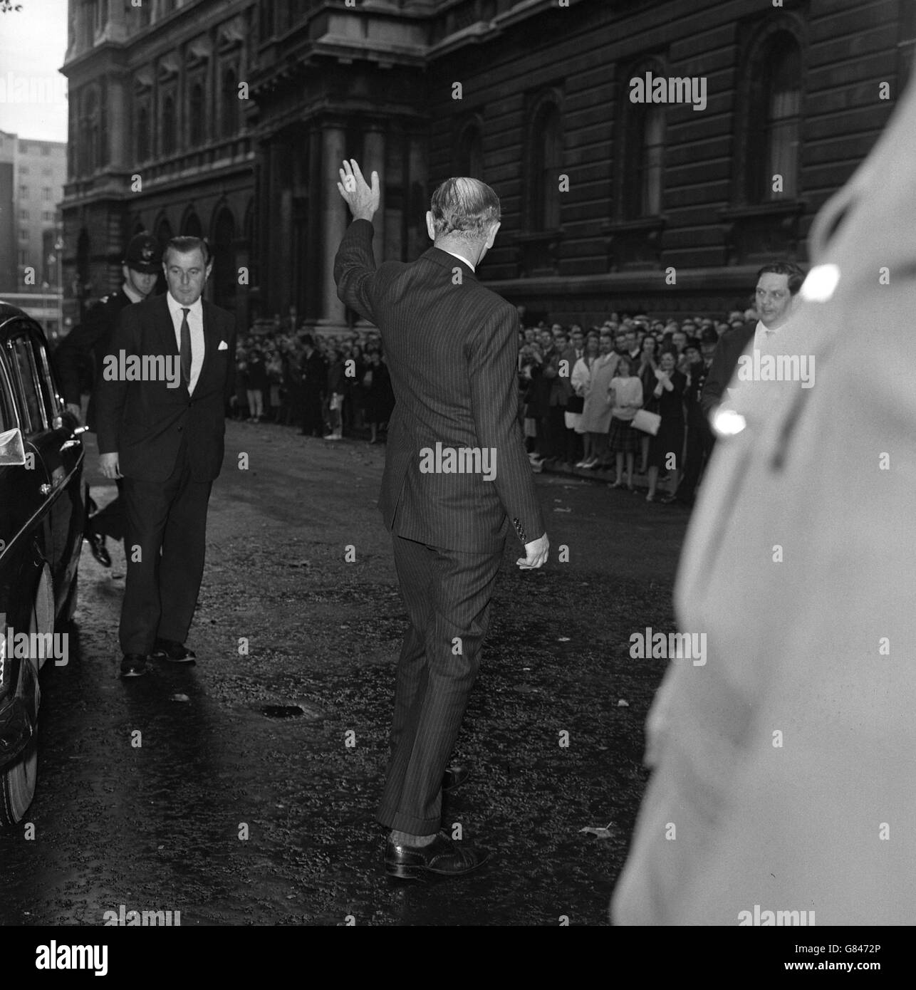 Politica - il nuovo Primo Ministro Sir Alec Douglas-Home - 10 Downing Street, Londra Foto Stock