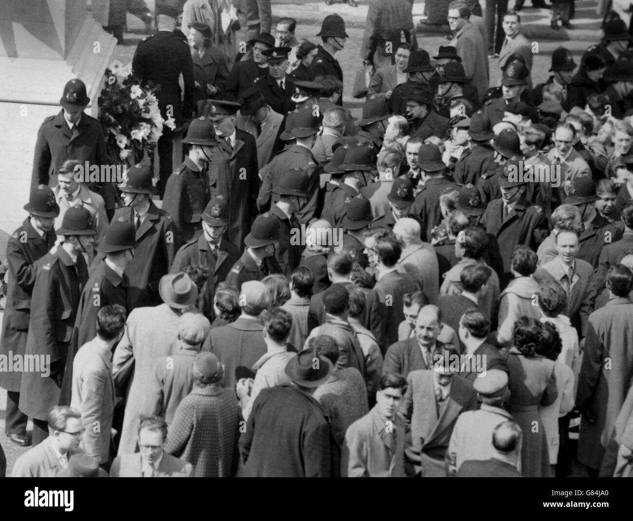 Politica - Marshal Nikolai Bulganin e Nikita Krushchev visita in Gran Bretagna - Londra Foto Stock