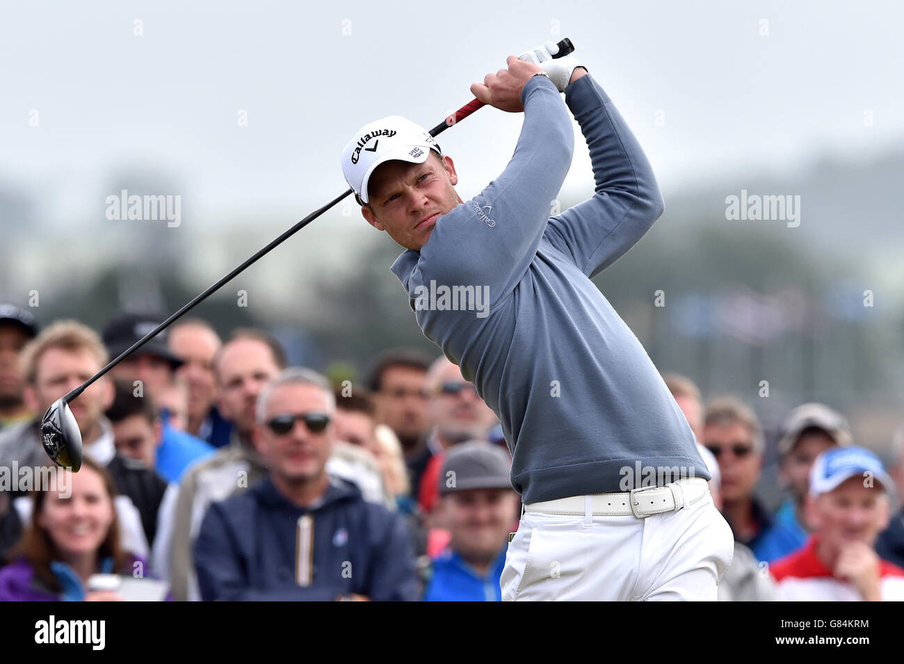 Danny Willett, Inghilterra, si tira fuori durante il quarto giorno dell'Open Championship 2015 a St Andrews, Fife. PREMERE ASSOCIAZIONE foto. Data immagine: Domenica 19 luglio 2015. Vedi PA storia GOLF Open. Il credito fotografico dovrebbe essere: Owen Humphreys/PA Wire. Per ulteriori informazioni, chiamare il numero +44 (0)1158 447447. Foto Stock