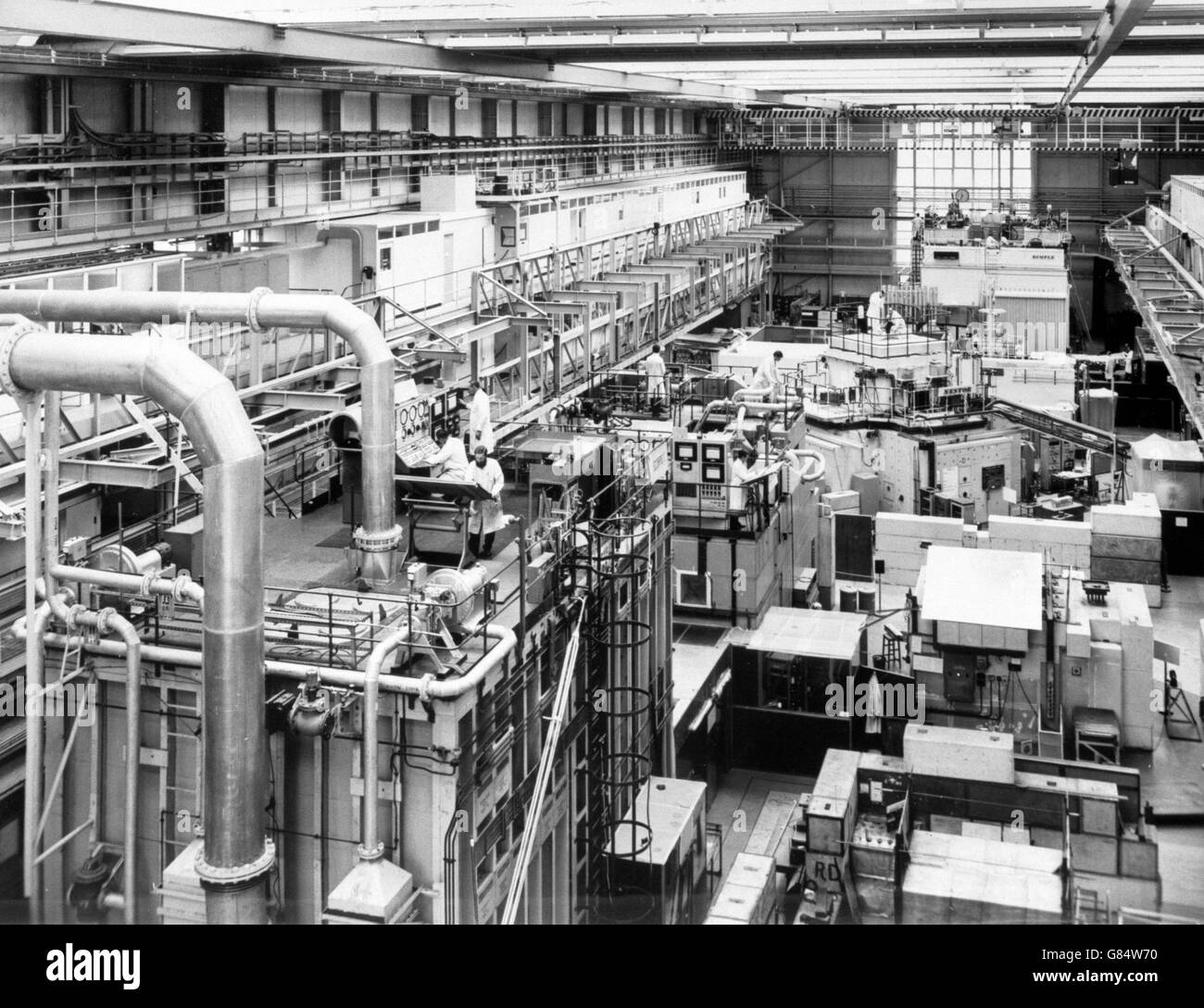 All'interno della Sala di fisica del reattore presso lo stabilimento di Ricerca per l'energia atomica di Winfrith, Dorset. Foto Stock