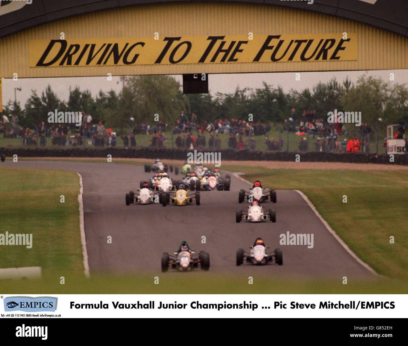 Motor Racing ... Formula Vauxhall junior campionato Donnington Park Foto Stock