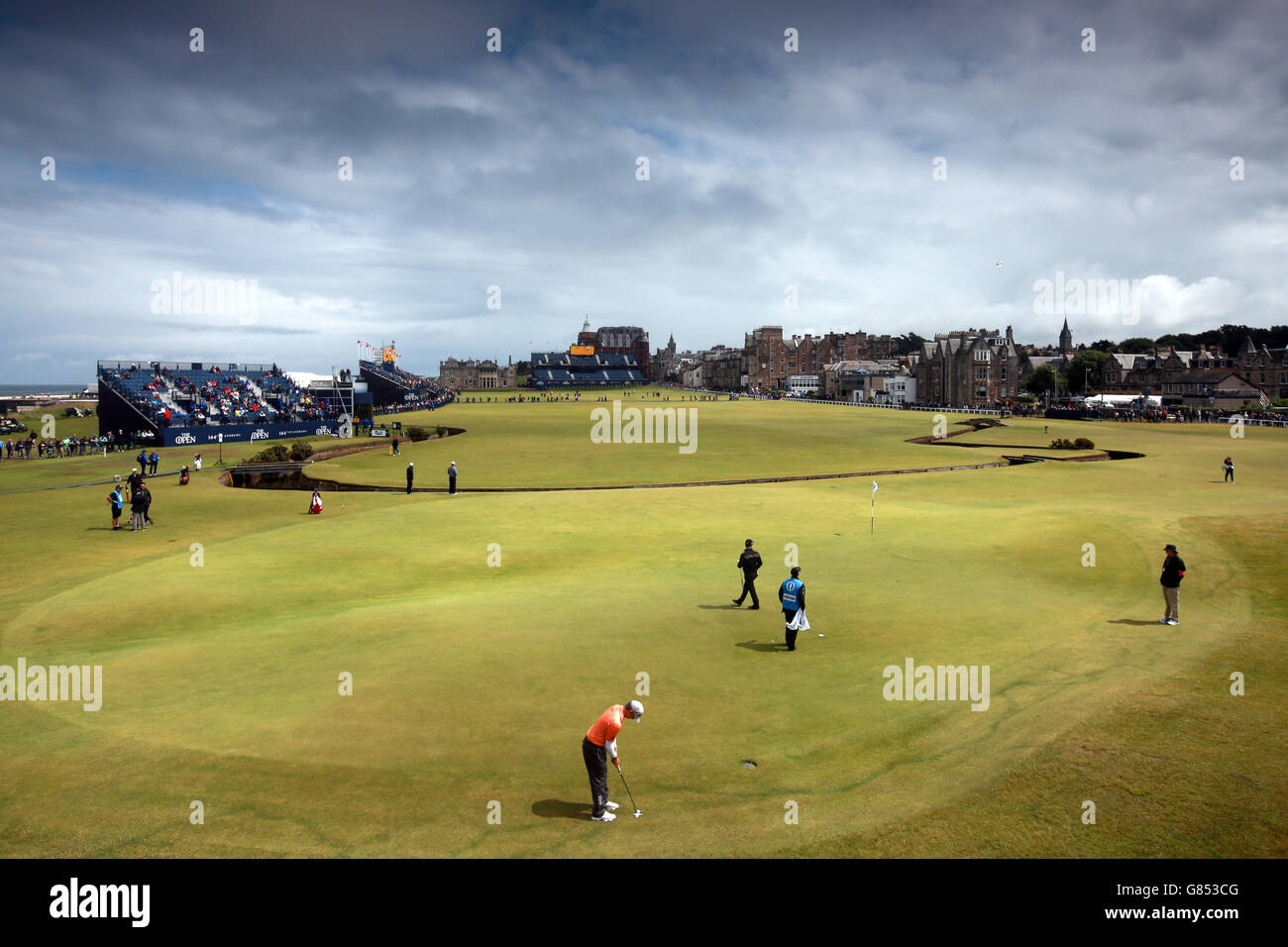 Golf - il Campionato Open 2015 - Practice Day Four - St Andrews. Una visione generale del gioco durante una giornata di prove davanti al Campionato Open 2015 a St Andrews, Fife. Foto Stock