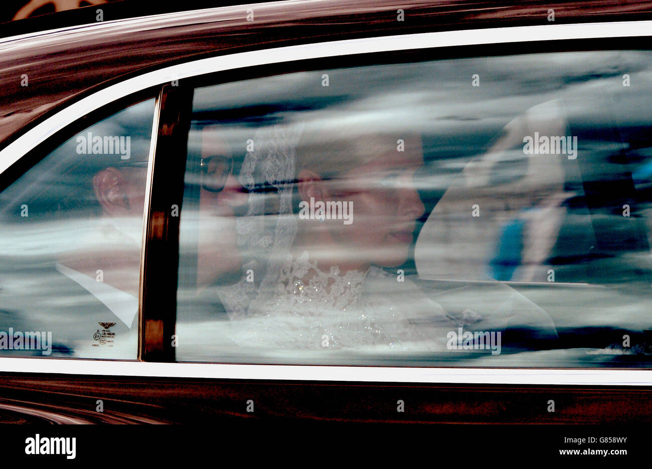 Nicky Hilton arriva per il suo matrimonio a Kensington Palace, Londra. Foto Stock