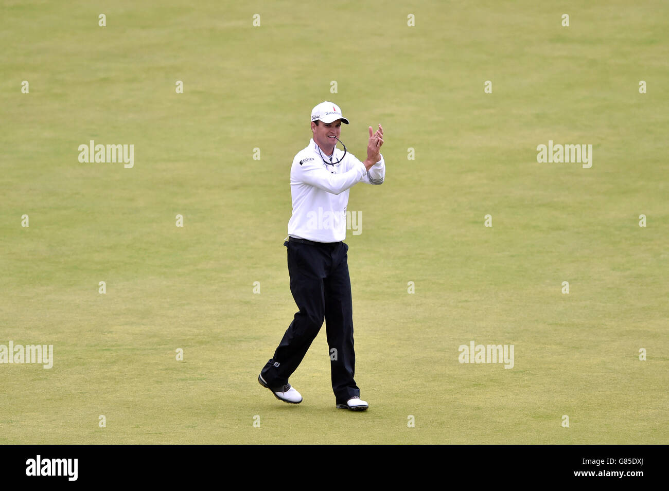 Golf - il Campionato Open 2015 - giorno cinque - St Andrews. Zach Johnson USA celebra la sua vittoria durante il quinto giorno del Campionato Open 2015 a St Andrews, Fife. Foto Stock