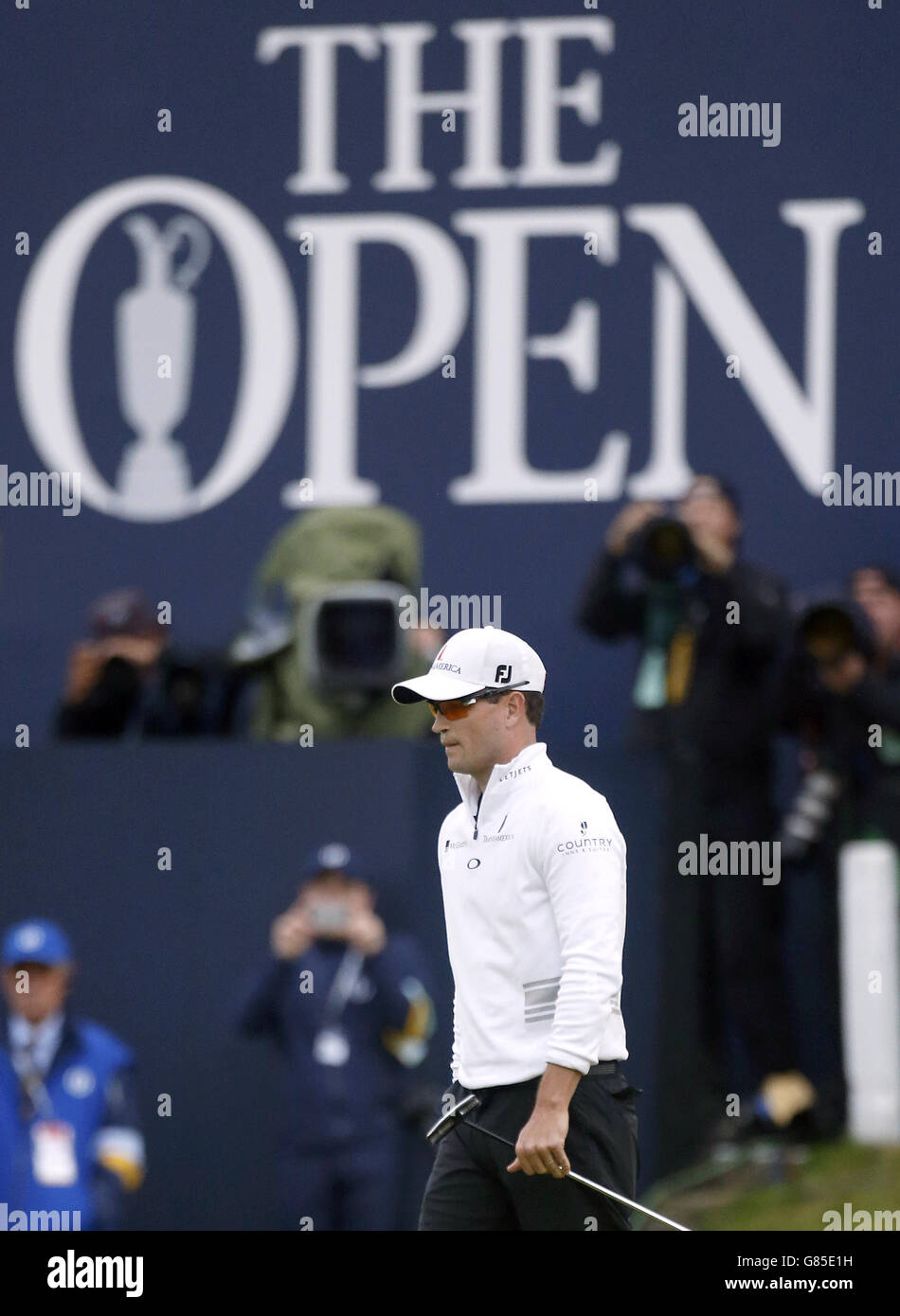 USA's Zach Johnson sul 18 ° verde durante il quinto giorno dell'Open Championship 2015 a St Andrews, Fife. Foto Stock