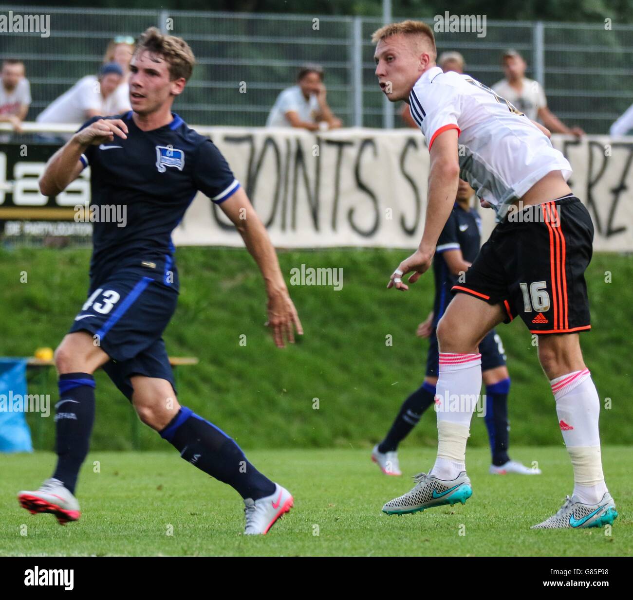 Calcio - pre stagione amichevole - Hertha BSC v Fulham - Atletica Arena Schladming Foto Stock