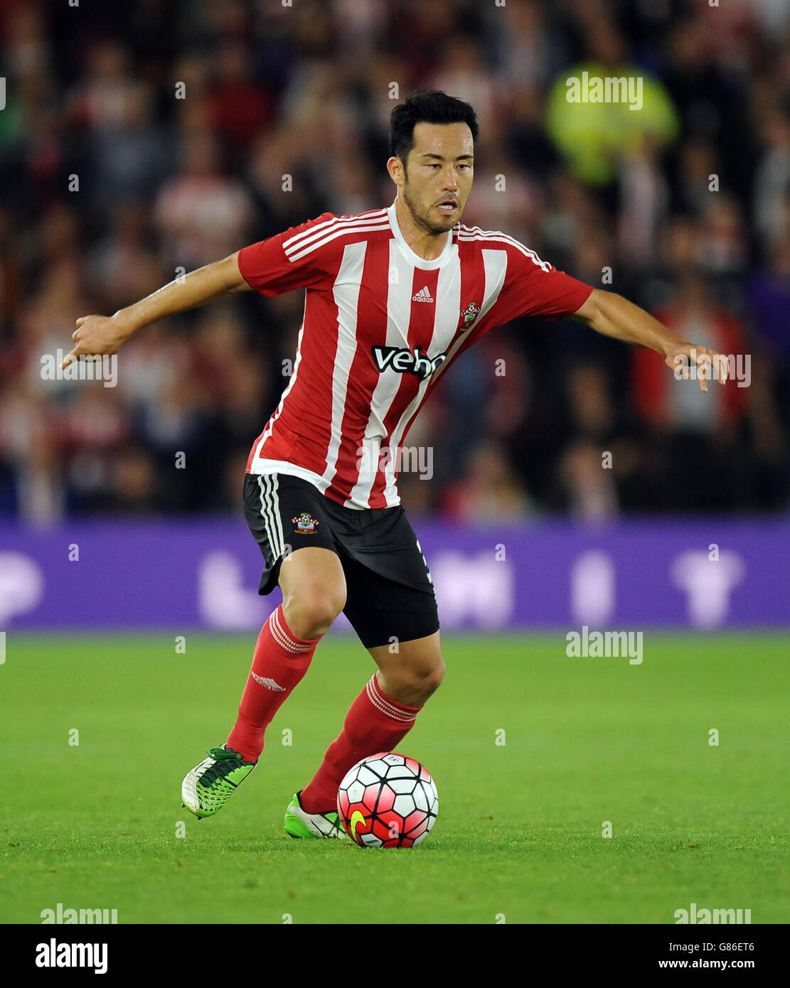 Calcio - UEFA Europa League - Giochi di qualificazione - prima tappa - Southampton v FC Midtjylland - St Mary's Stadium. Maya Yoshida, Southampton Foto Stock