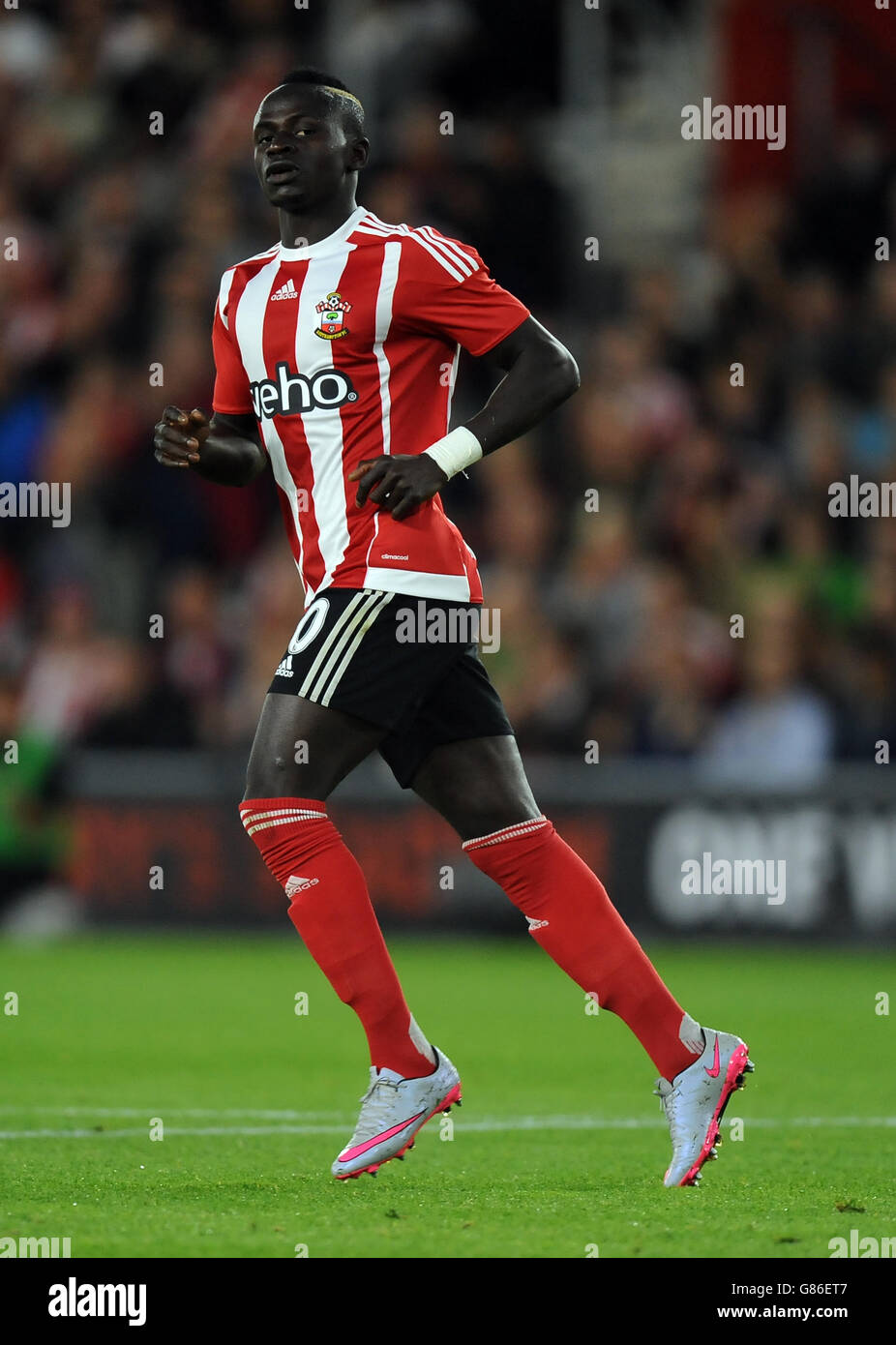 Calcio - UEFA Europa League - Giochi di qualificazione - prima tappa - Southampton v FC Midtjylland - St Mary's Stadium. Sadio Mane, Southampton Foto Stock