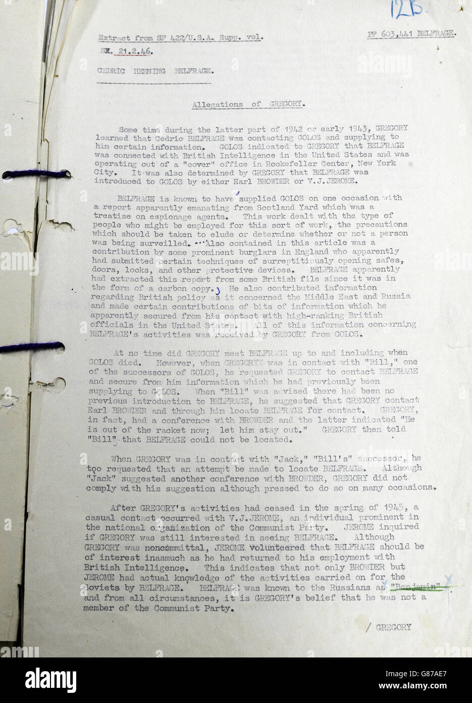 File degli archivi nazionali di Kew, Londra, relativo a Cedric Belfrage, che descrive in dettaglio l'intelligenza che ha trapelato ai russi. Il giornalista britannico che lavorò per il Daily Express tradì il suo paese per diventare uno dei principali agenti sovietici della seconda guerra mondiale. Foto Stock