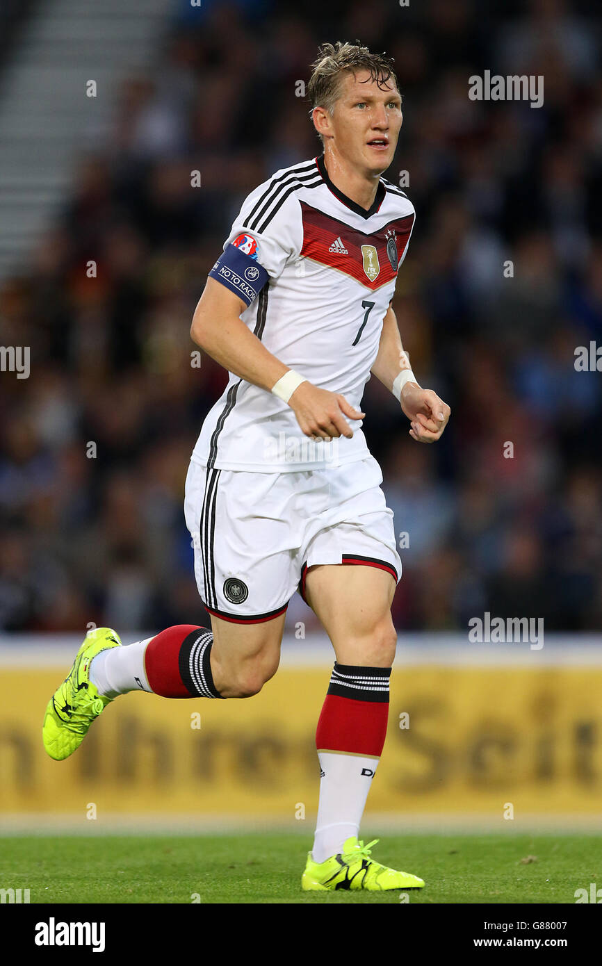 Soccer - UEFA Euro 2016 - Qualifiche - Gruppo D - Scozia v Germania - Hampden Park Foto Stock