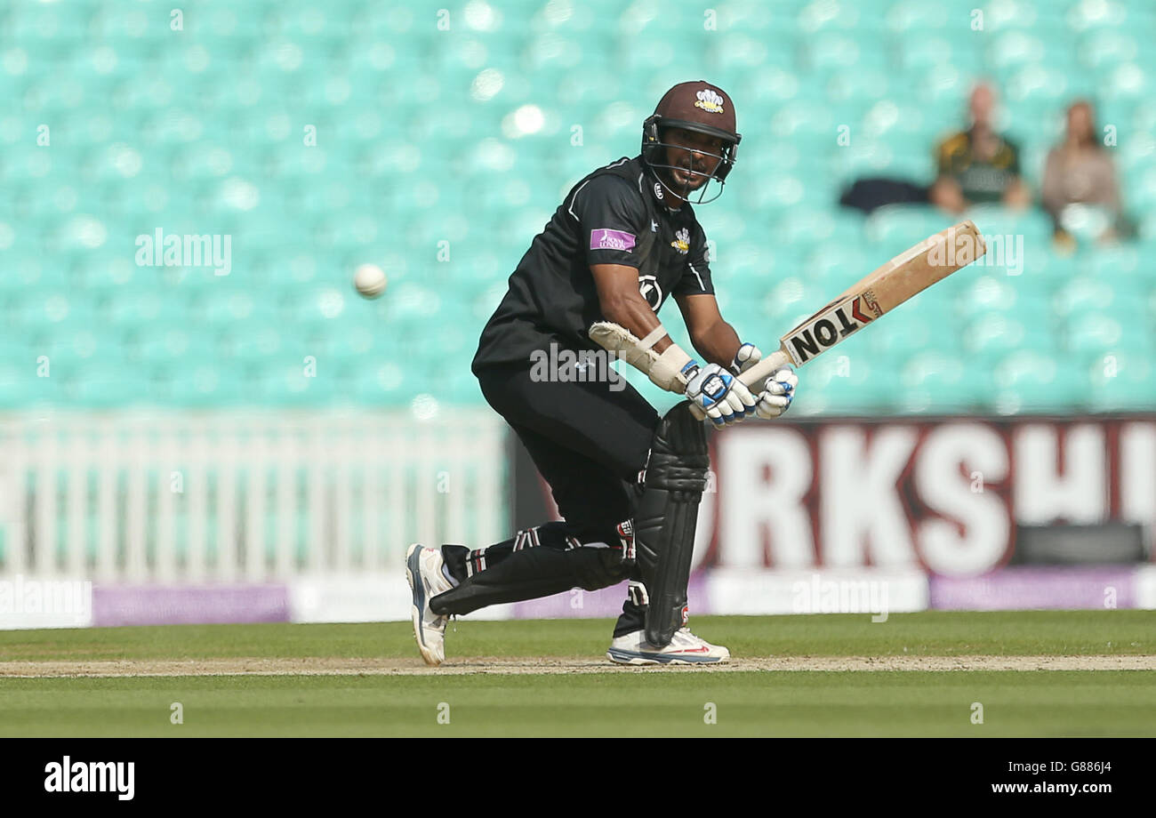 Cricket - Royal London One Day Cup - semifinale - Surrey / Nottinghamshire - The Kia Oval. Kumar Sangakkara di Surrey durante la partita di semifinale della Royal London One-Day Cup al Kia Oval di Londra. Foto Stock