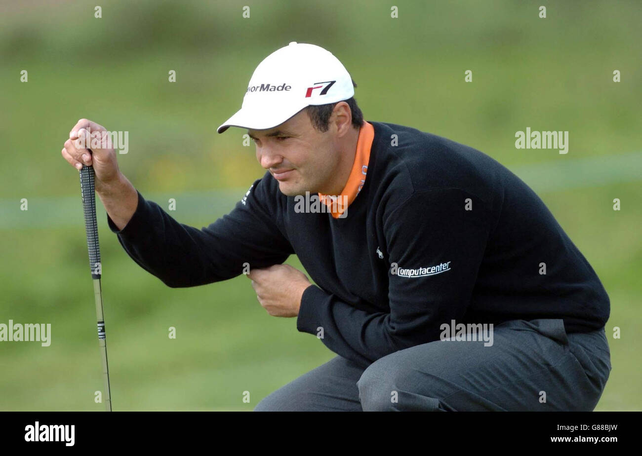 Golf - Nissan Irish Open 2005 - Carton House. 8,000 dall'arbitro della partita per il gioco lento. Foto Stock