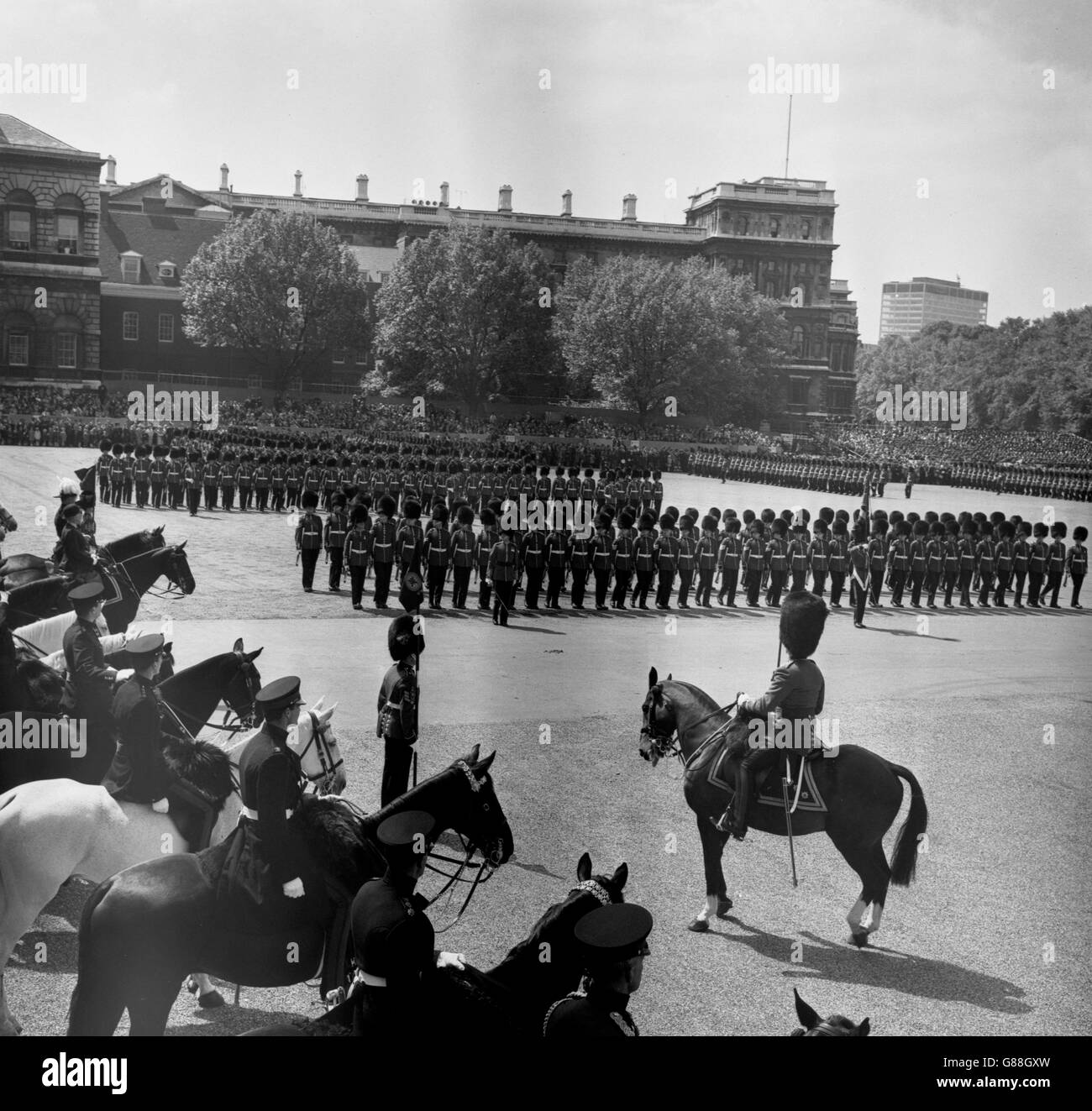 Royalty Trooping - Il colore - la sfilata delle Guardie a Cavallo di prove - Londra Foto Stock