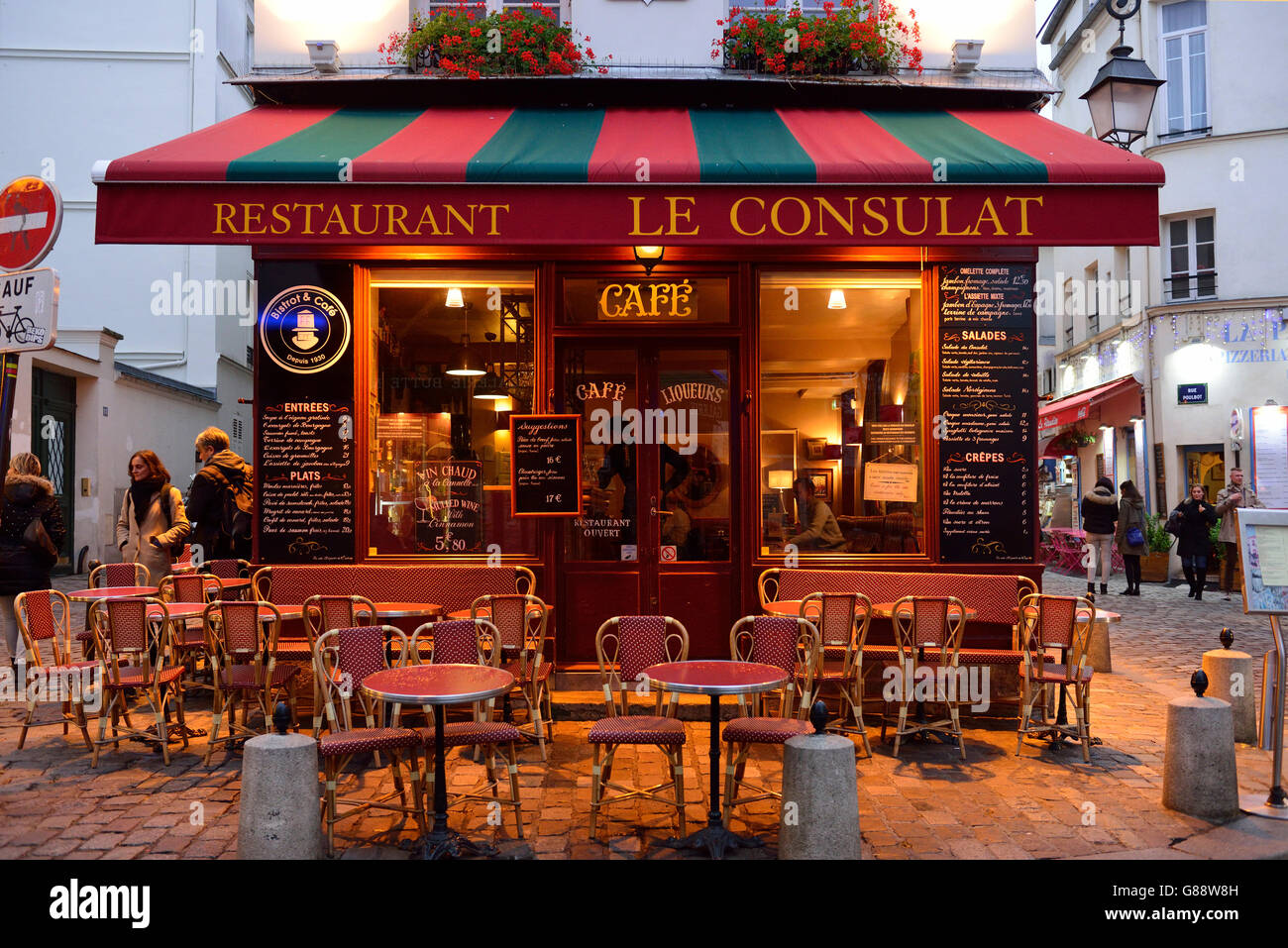 Il ristorante Le Consulat, Montmartre, Parigi, Francia Foto Stock