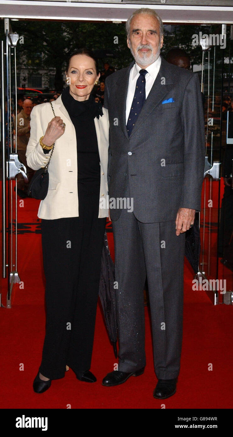 Star Wars episodio 3 - vendetta del Sith - Premiere UK - Odeon Leicester Square. Membro del cast Christopher Lee. Foto Stock