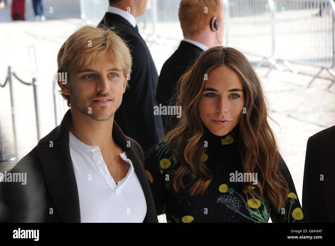 Brandon Green e Chloe Green arrivano al Topshop, uno spettacolo di passerella unico al Queen Elizabeth II Conference Center, mentre la London Fashion Week SS16 mostra la passerella. Il credito immagine dovrebbe leggere Edward Smith/ PA SHOWBIZ Foto Stock