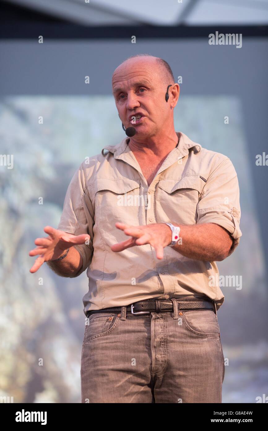 Radio Times Festival 2015. Doug Allen parla al pubblico Foto Stock