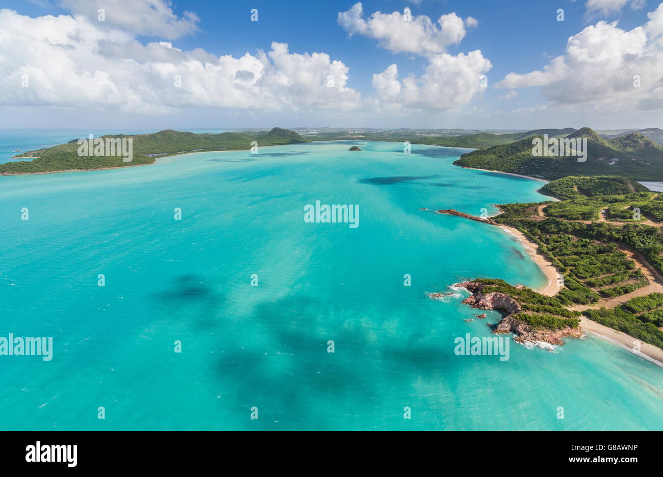 Vista aerea del turchese del mare dei Caraibi Antigua e Barbuda Leeward Islands west indies Foto Stock