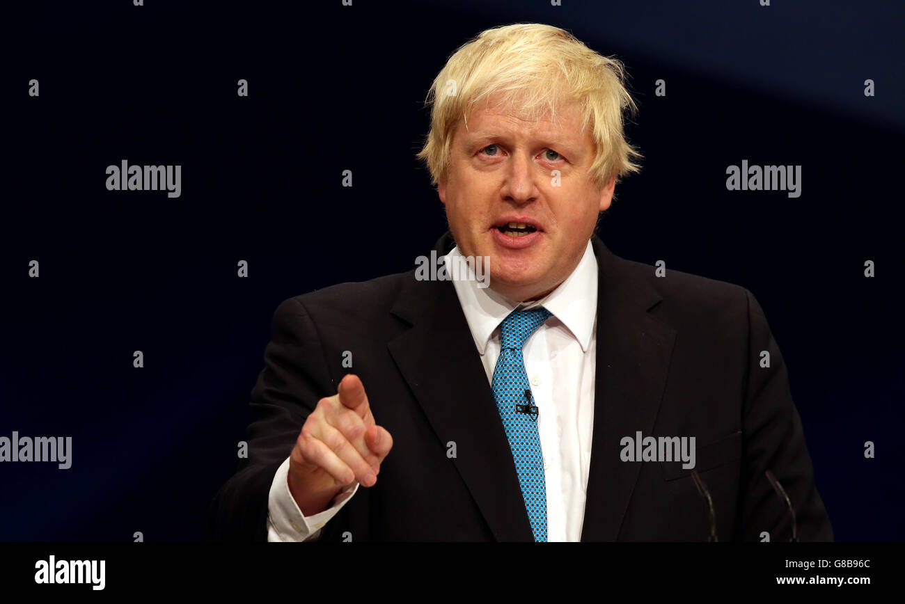 Boris Johnson, deputato di Uxbridge, ha tenuto il suo discorso alla conferenza del Partito conservatore al Manchester Central. Foto Stock