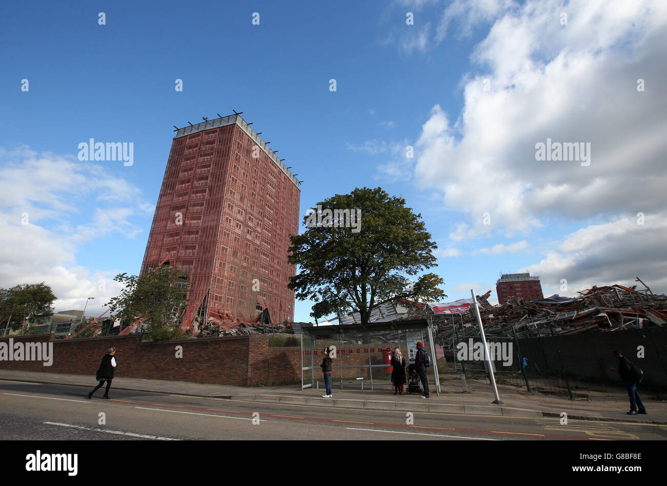 Rosso su strada demolizione Foto Stock