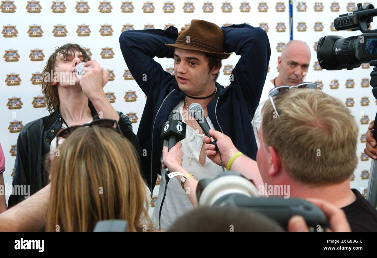 Pete Doherty e Babyshambles durante un backstage fotocall. Foto Stock