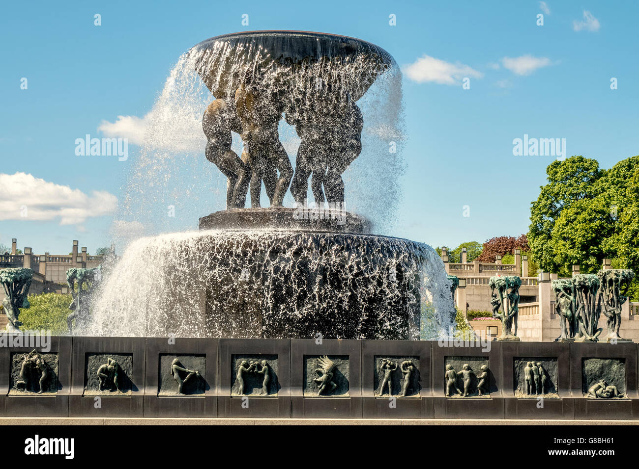 Fontana di Gustav Vigeland Sculpture Park Oslo Norvegia Foto Stock