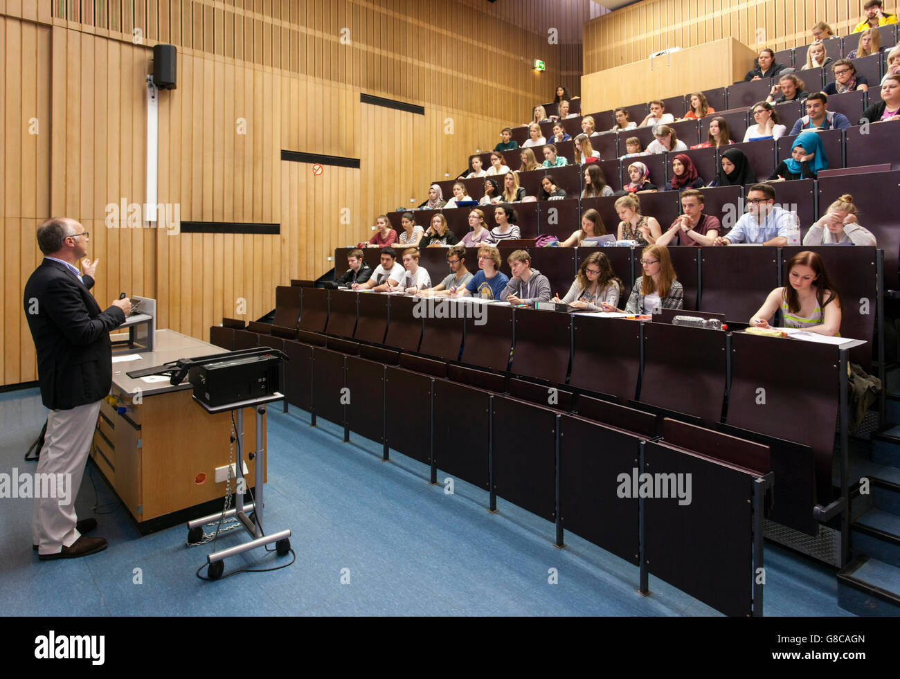 Lezione in auditorium Foto Stock