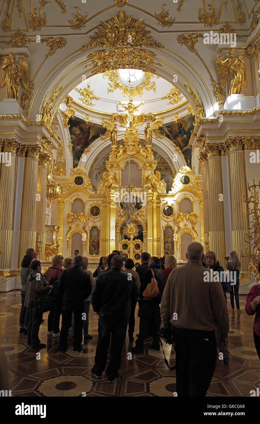 Decorazione ornati di una cappella in stato Hermitage Museum e Palazzo d'inverno, San Pietroburgo, Russia. Foto Stock