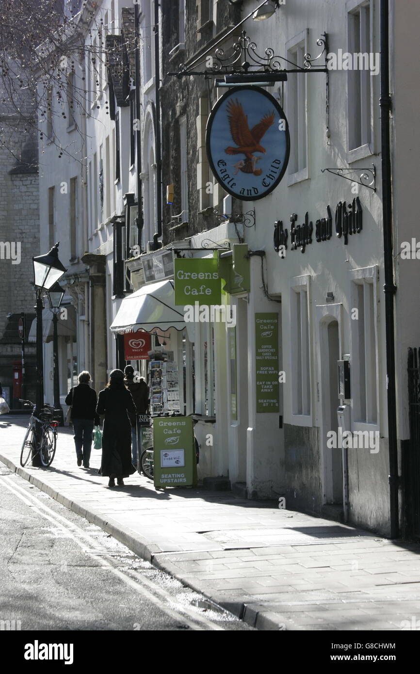 Oxford pub, l'aquila e il bambino sulla st Giles è stato il covo di J R R Tolkein e C S Lewis e altri membri della Inklings Foto Stock