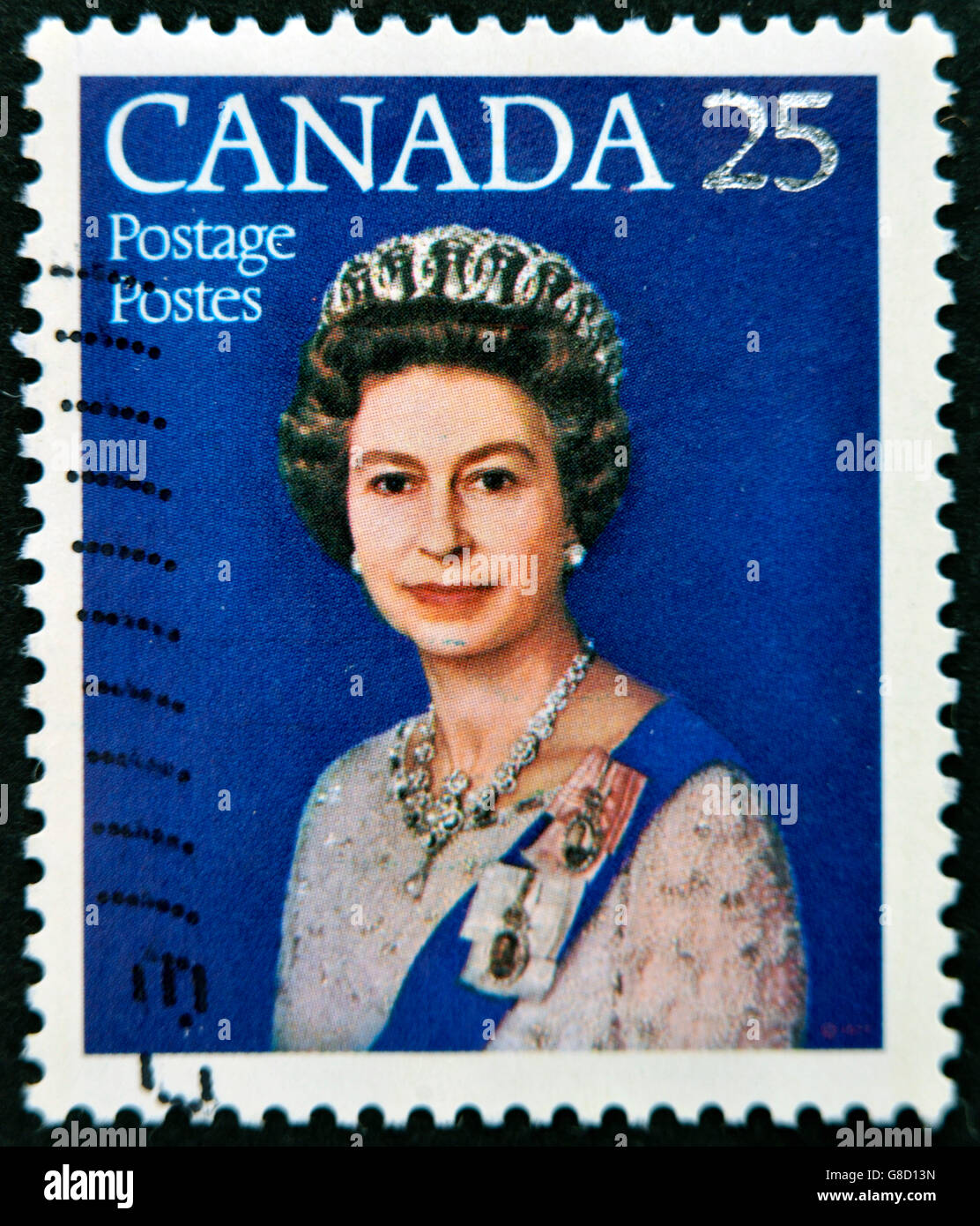 CANADA - circa 1977: un timbro stampato in Canada mostra la regina Elisabetta II, Silver Jubilee, circa 1977 Foto Stock