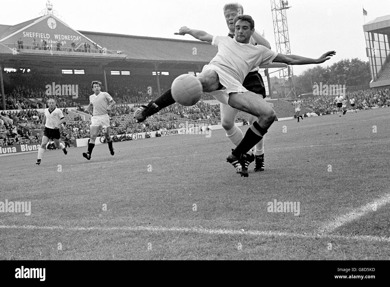 Calcio - Coppa del Mondo di calcio Inghilterra 1966 - Quarti di Finale - Germania Ovest v Uruguay - Hillsborough Foto Stock