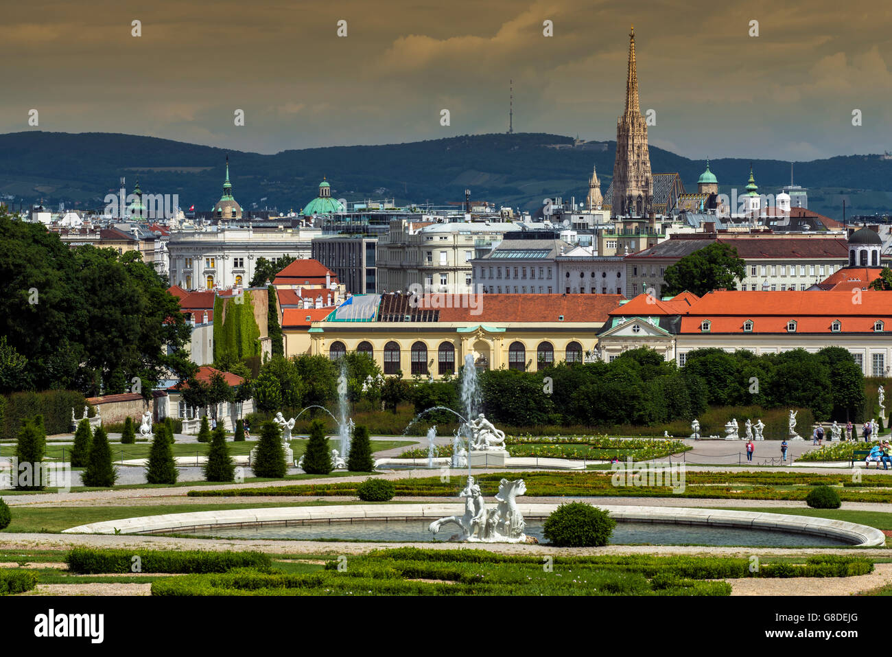 Skyline della città con la cattedrale di Santo Stefano , Vienna, Austria Foto Stock