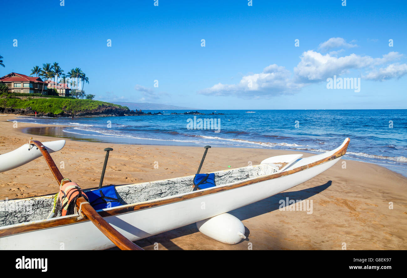 Canoa Outrigger at Wailea Beach a Maui Foto Stock