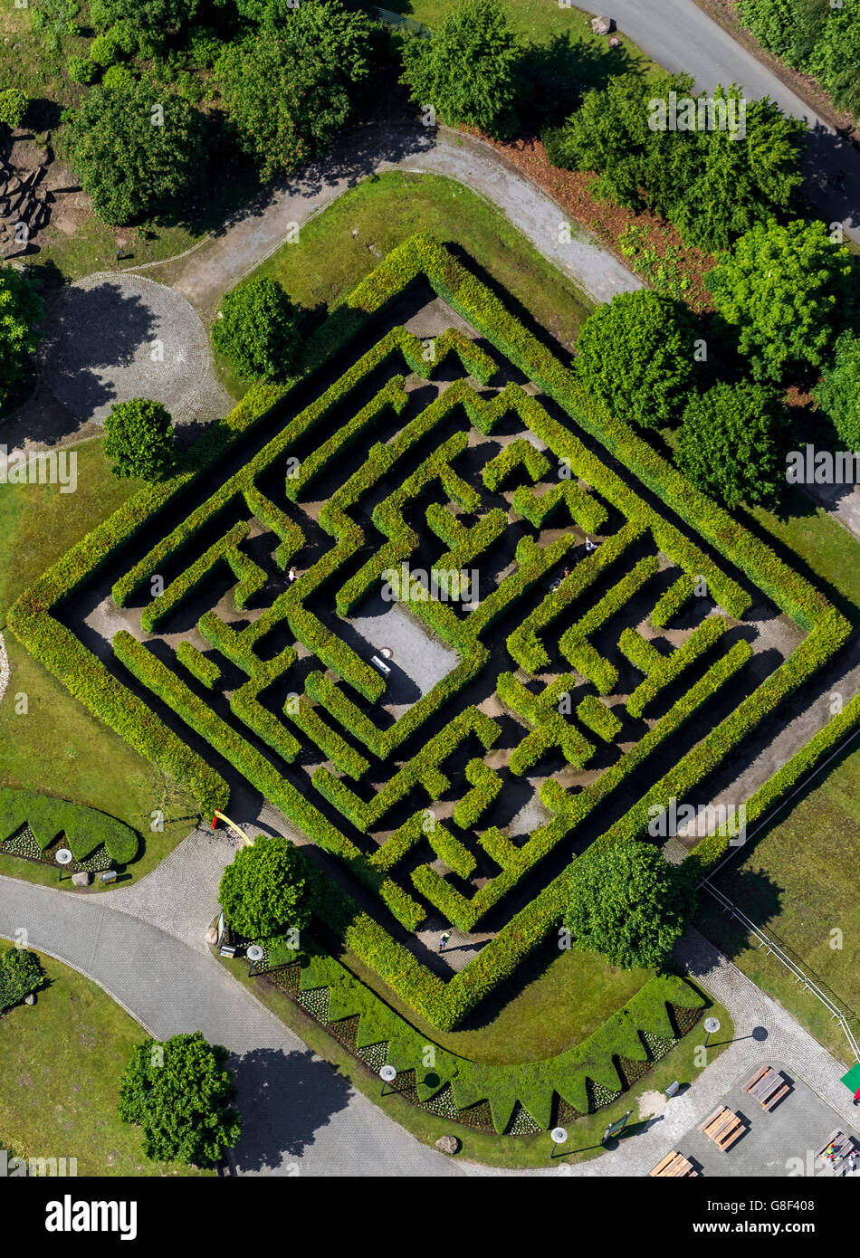 Vista aerea, labirinto quadrato nel Centro Parco, labirinto di siepi, Centro parco, attrazioni, Oberhausen, Ruhr, Renania settentrionale-Vestfalia, Germania Foto Stock