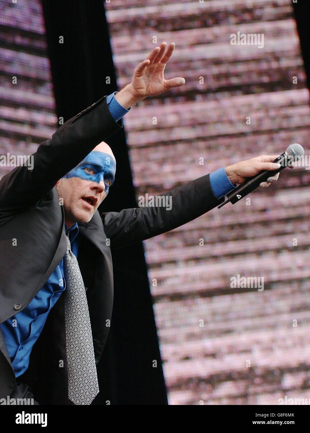 Michael stipe di rem immagini e fotografie stock ad alta risoluzione