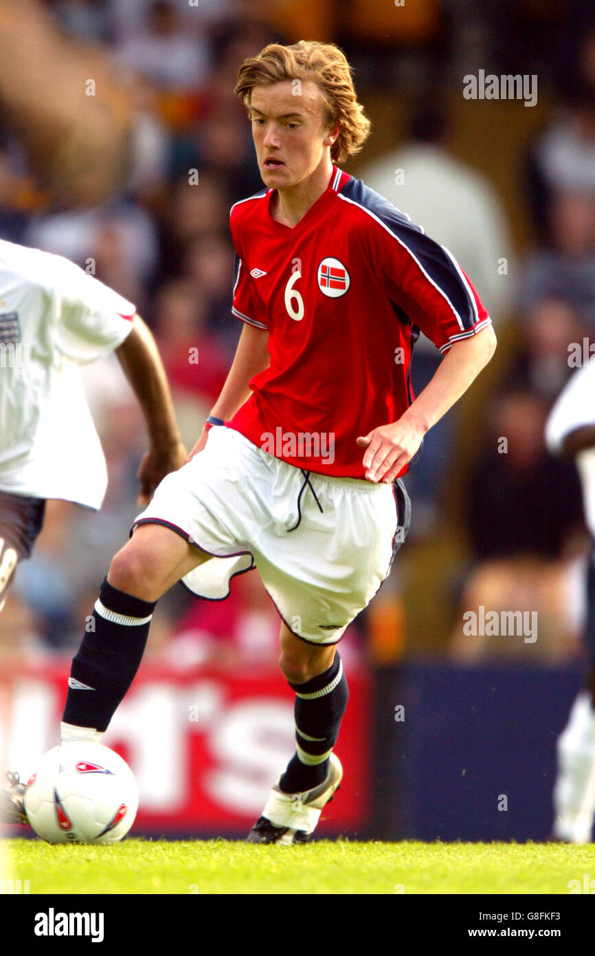 Calcio - under 18 International friendly - Inghilterra / Norvegia - vale Park. Christian AAS, Norvegia Foto Stock