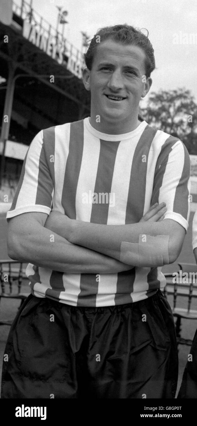 Southampton - Tom Traynor Photocall - League Division Two - The Dell. Un ritratto di Tom Traynor, metà sinistra con Southampton. Foto Stock