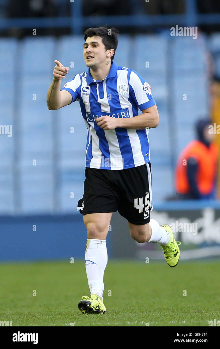 Fernando Forestieri di Sheffield Wednesday festeggia il primo gol della partita dei suoi team durante la partita del campionato Sky Bet a Hillsborough, Sheffield. Foto Stock