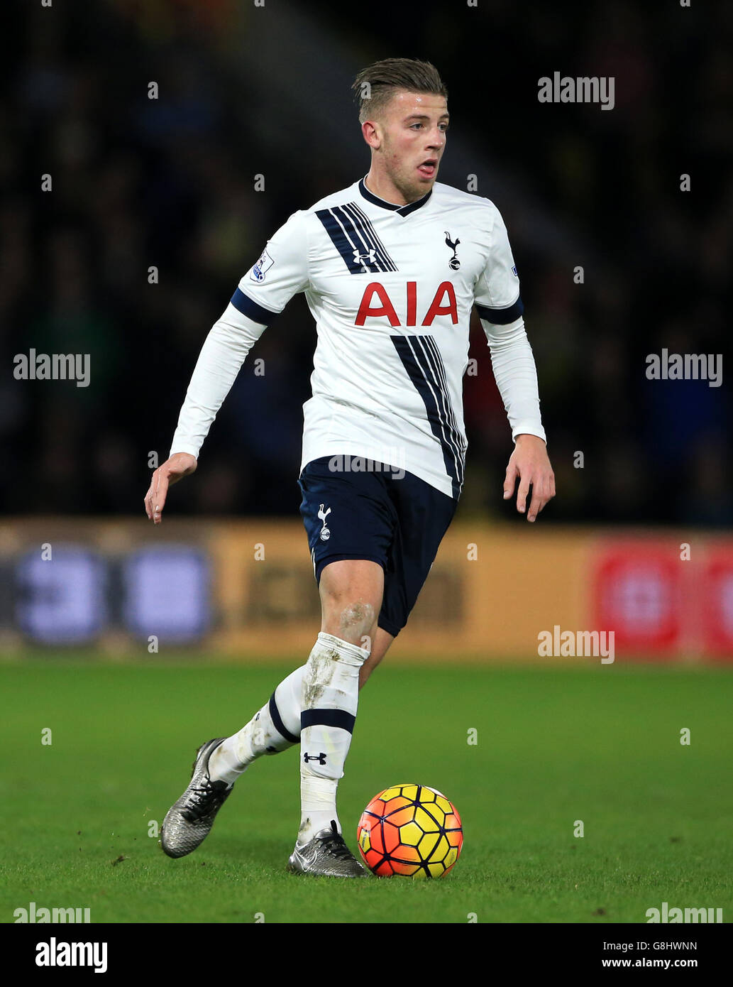 Watford / Tottenham Hotspur - Barclays Premier League - Vicarage Road. Tottenham Hotspur's Toby Alderweireld Foto Stock