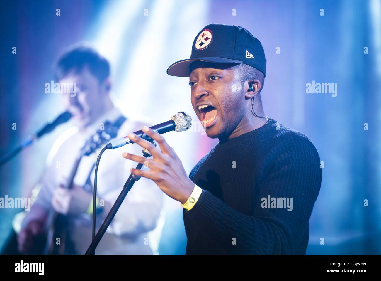 Il futuro Festival di radio 1. La logica sul palco durante il Future Festival di radio 1 presso i Maida vale Studios di Londra. Foto Stock