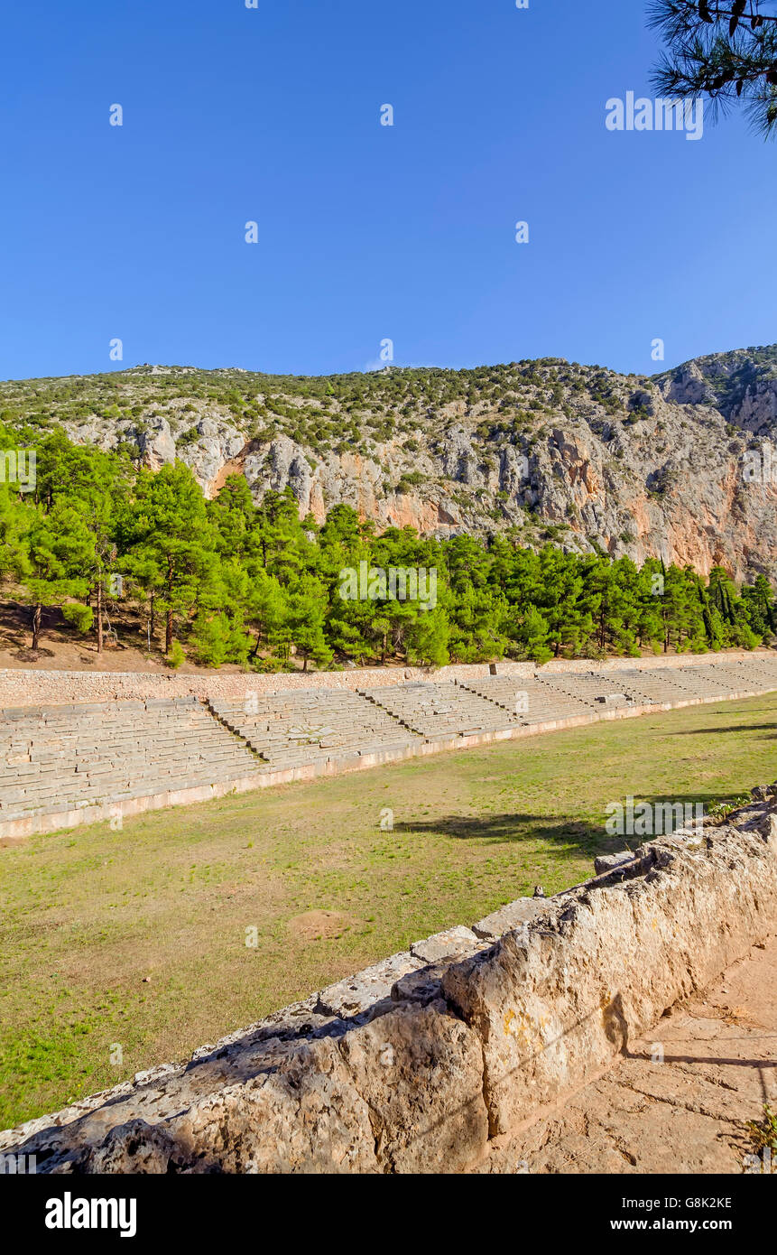 Lo stadio in corrispondenza del sito archaeolgoical di "Delph in Grecia dove Pythian e panellenica giochi atletici detenuti. Foto Stock